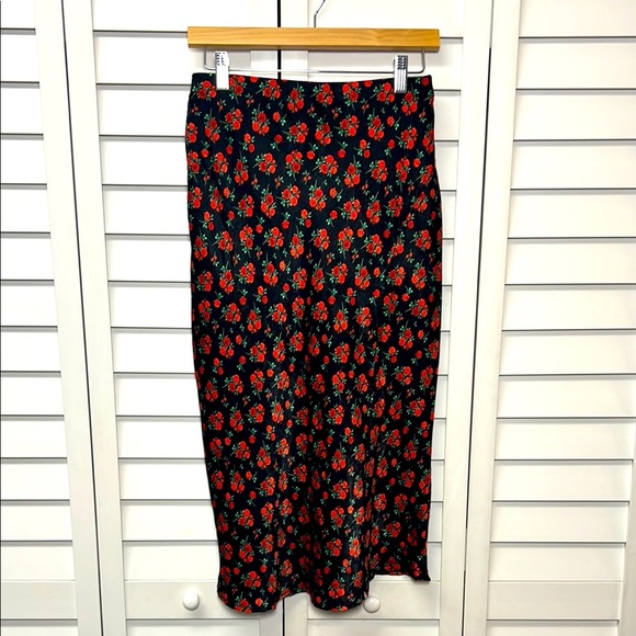 Francesca’s Blue Rain Floral Rose Satin Pull On Midi Skirt Size Small NWT - Picture 1 of 9